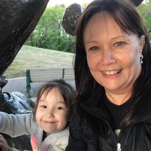 Meet your Posher, Pamela